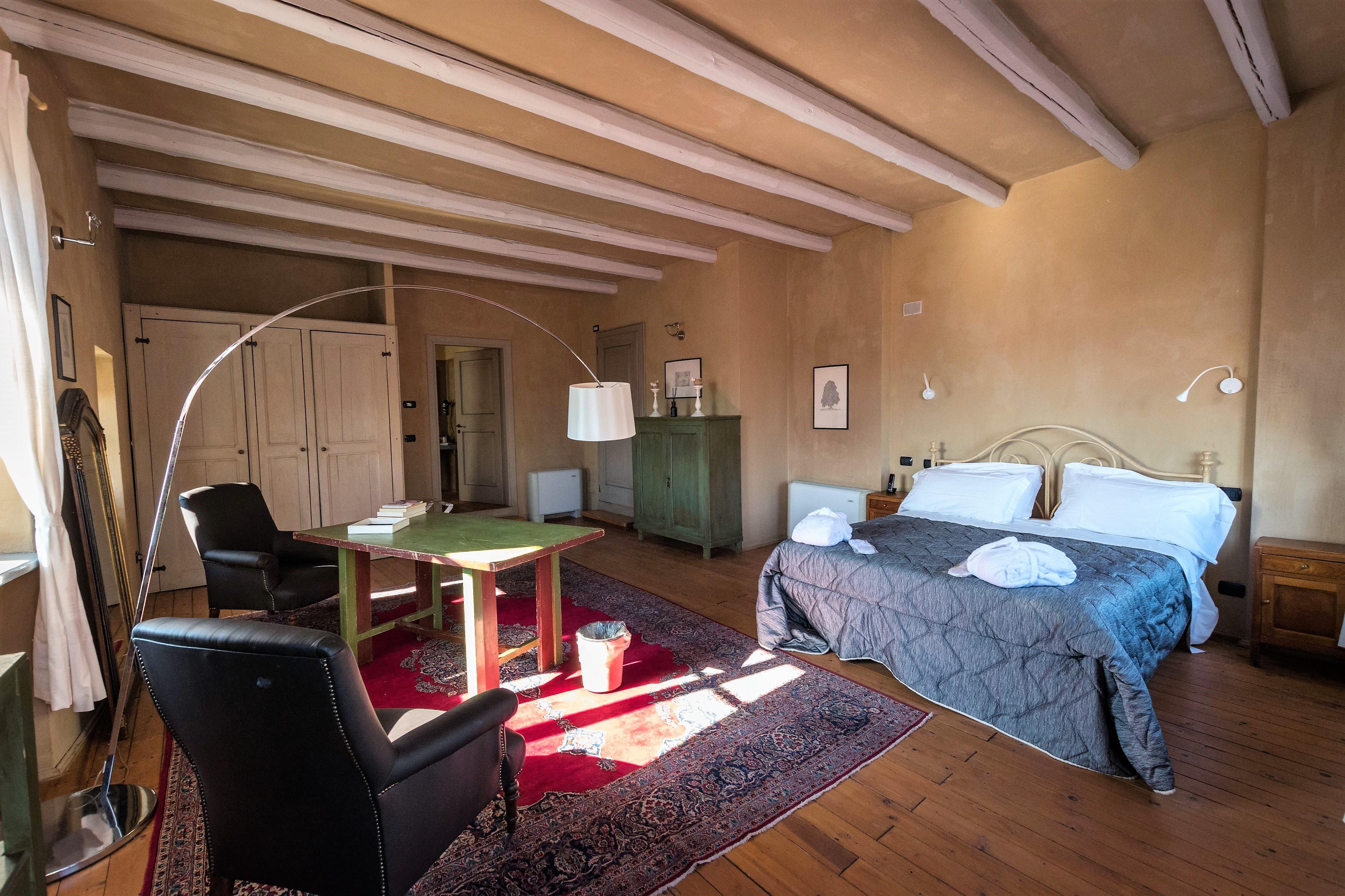 Antico Borgo 4*