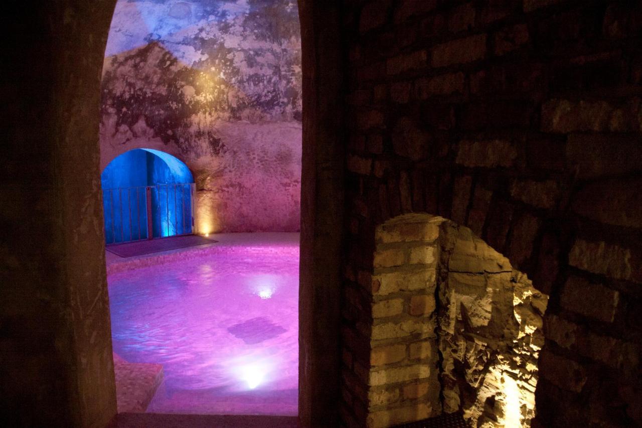 Antico Borgo 4*